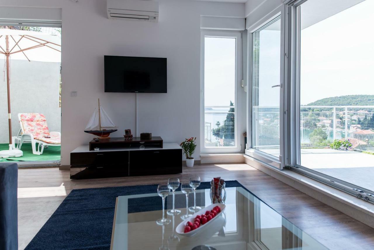 De Luxe Apartment Mediteran 2**** Затон Экстерьер фото
