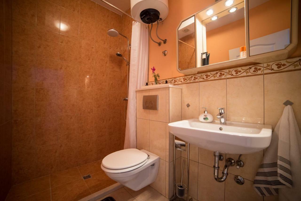 De Luxe Apartment Mediteran 2**** Затон Экстерьер фото