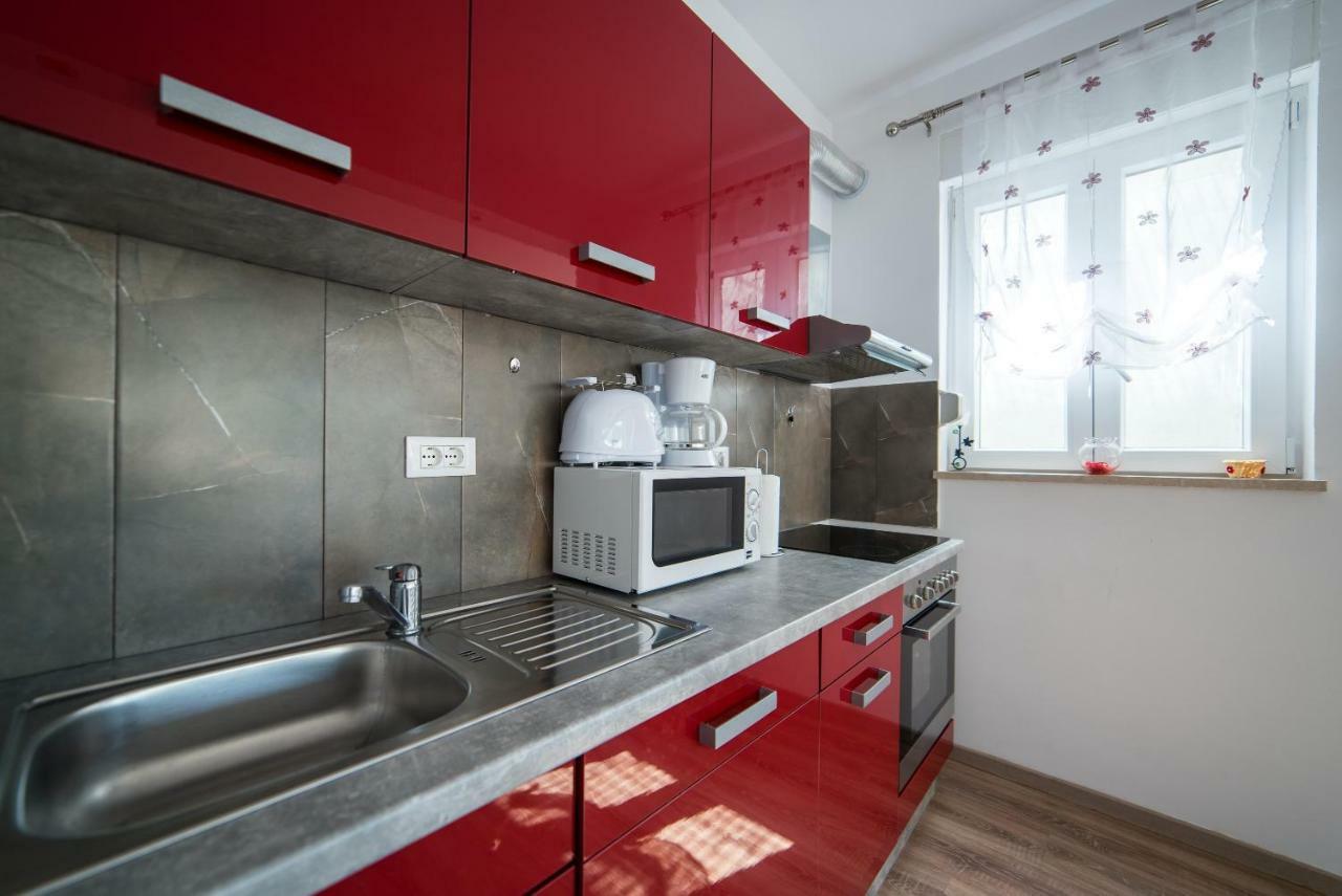 De Luxe Apartment Mediteran 2**** Затон Экстерьер фото